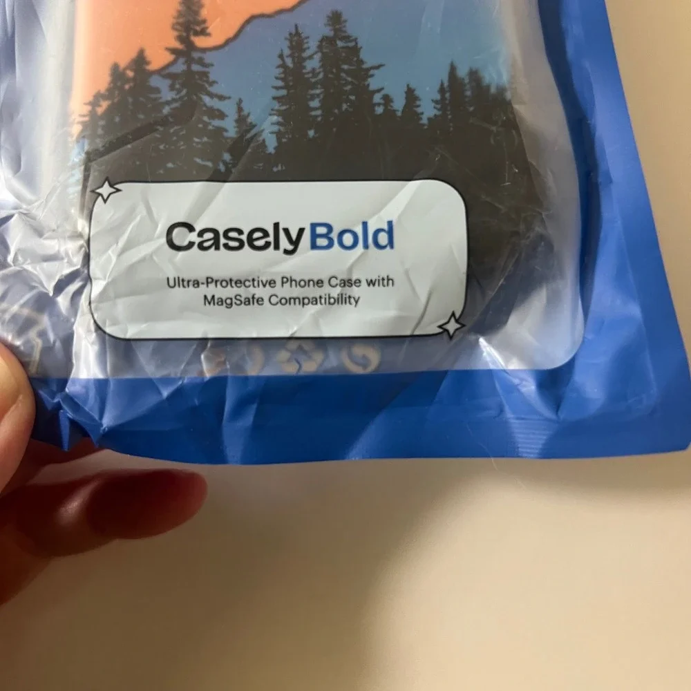 Casely Bold Golden Hour Sunset Mountain iPhone 14 Plus Case NIP Protective